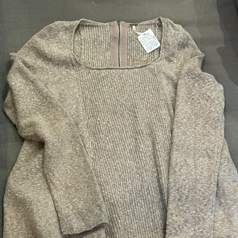 Free People Light Brown Heather Ribbed Knit Sweater - Size L - ~NWT~